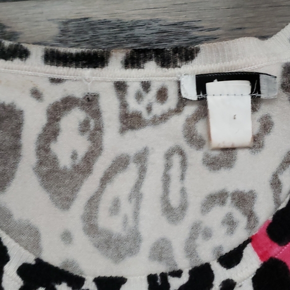 Cache top - Picture 3 of 8